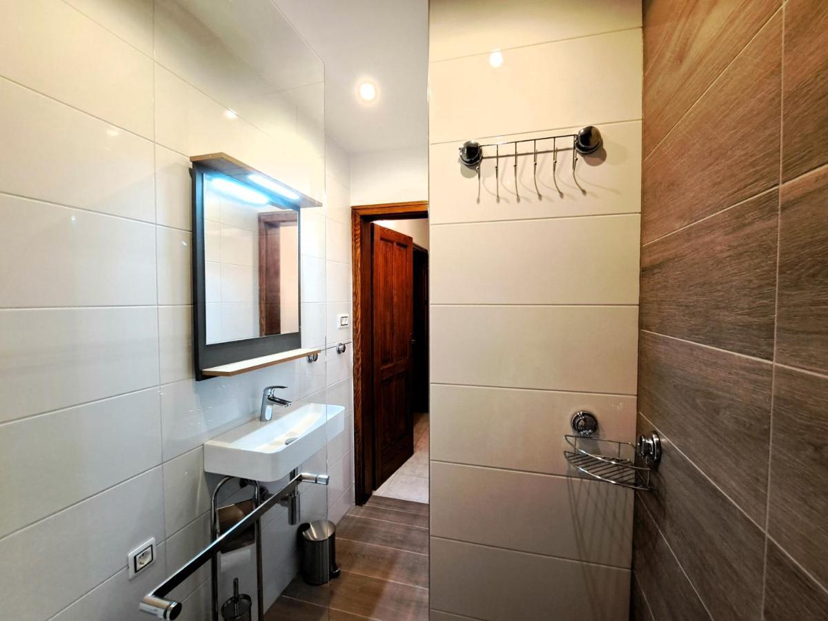 Studio Apartman Olivera Ровин Екстериор снимка